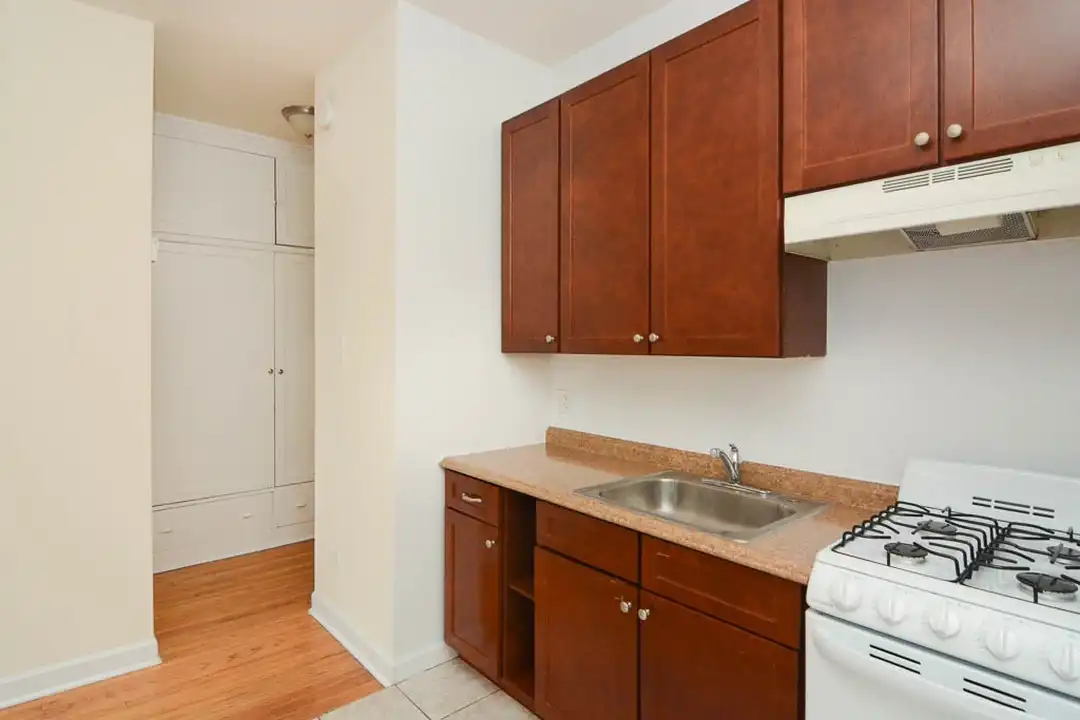 2732 N Spaulding Ave unit 612 - View 4