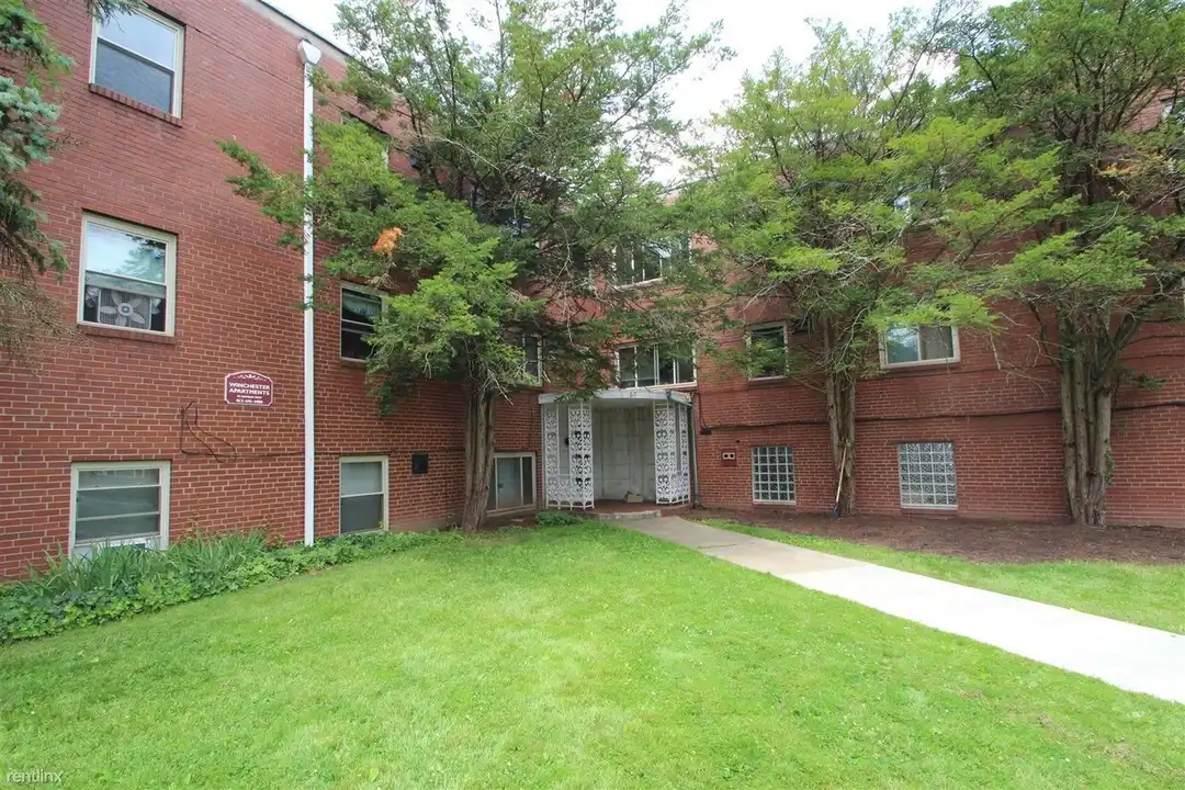 60 Markham Dr unit C-6 – photo 1