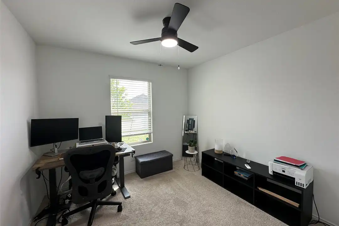 1638 Rosy Finch Dr - View 5