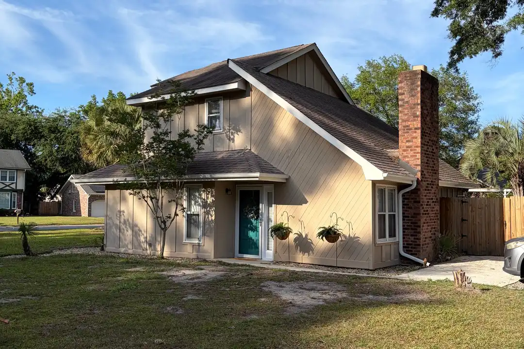 21 Sabina Ct – photo 1 of 14