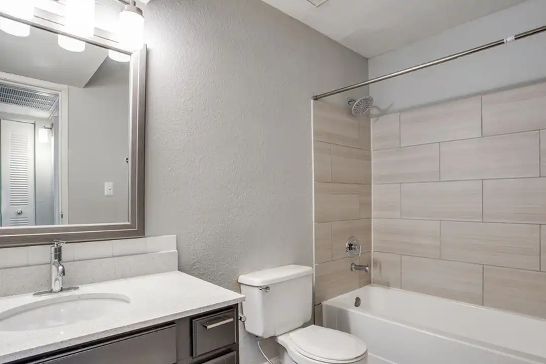 1289 Heather Ridge Ln - View 2