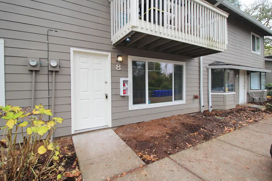 5704 SW Beaverton Hillsdale Hwy unit 8 - Widok 2