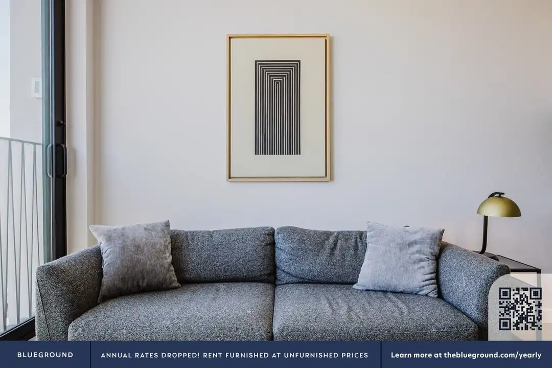 Apartment in Los Angeles, Dogtown, Chinatown - View 3