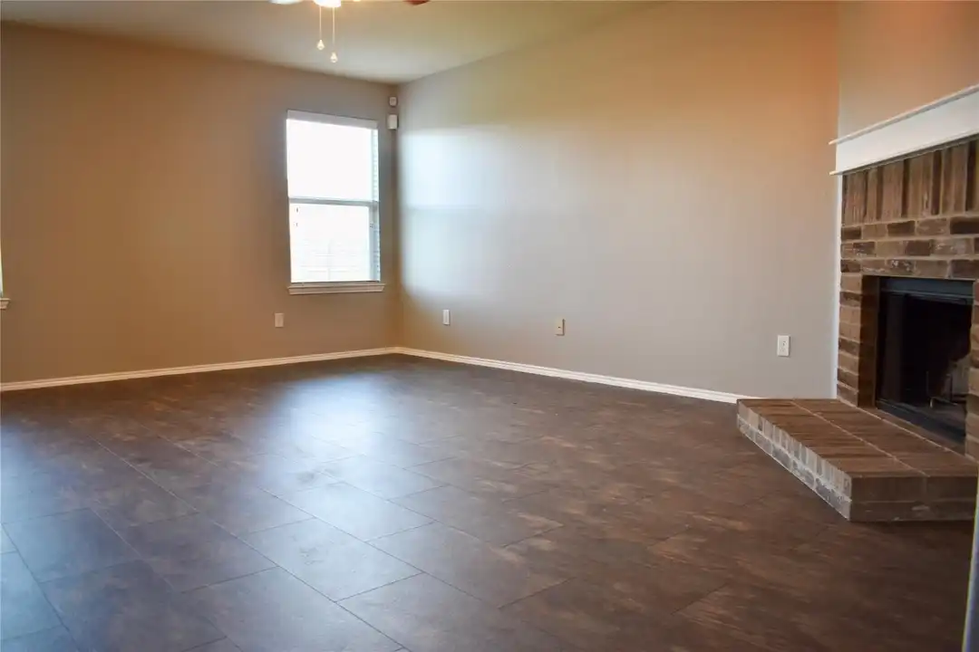 House in Fort Worth, Carriage Hills, Tarrant County - View 5