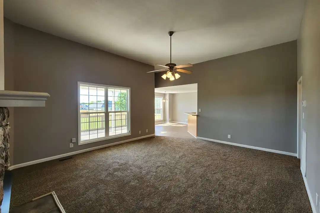 824 Ellie Nat Dr - View 6