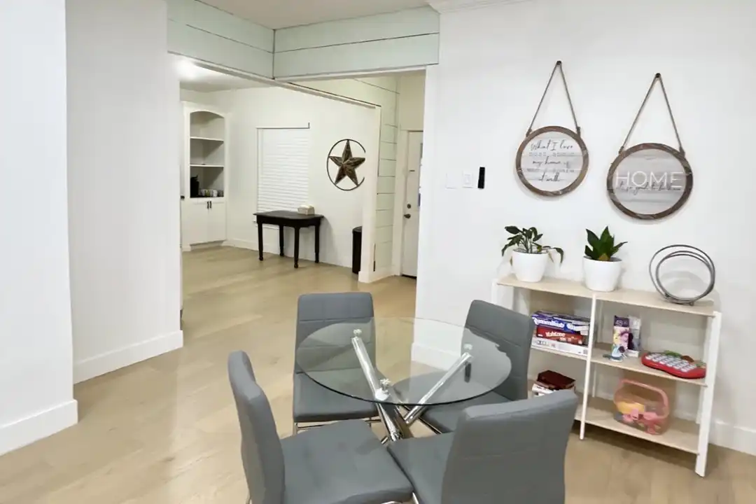 301 Tabor St - View 5