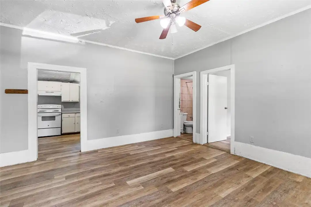 8 Jackson Rd - View 4