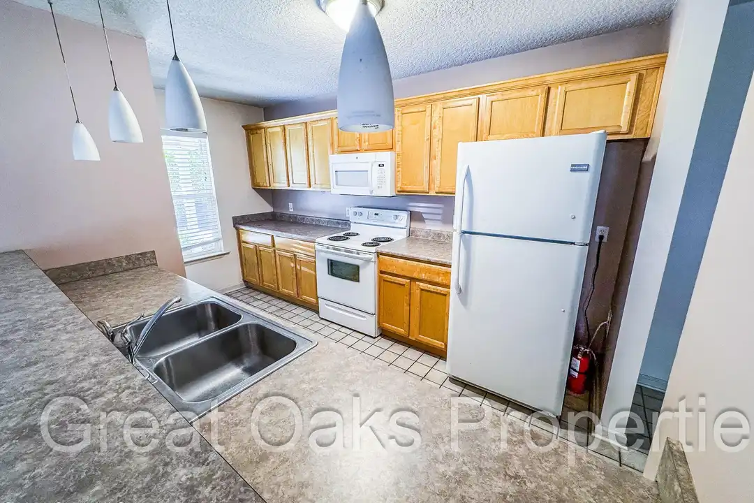 879 Murray Townsend Rd #4 - View 6