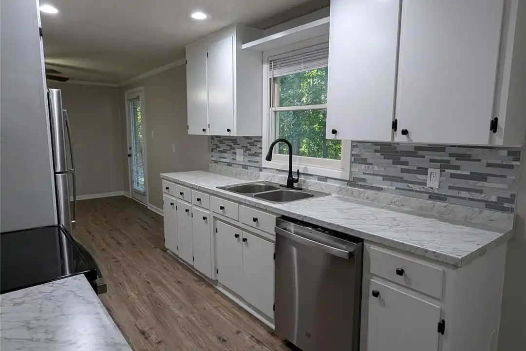 House in Mooresville - More