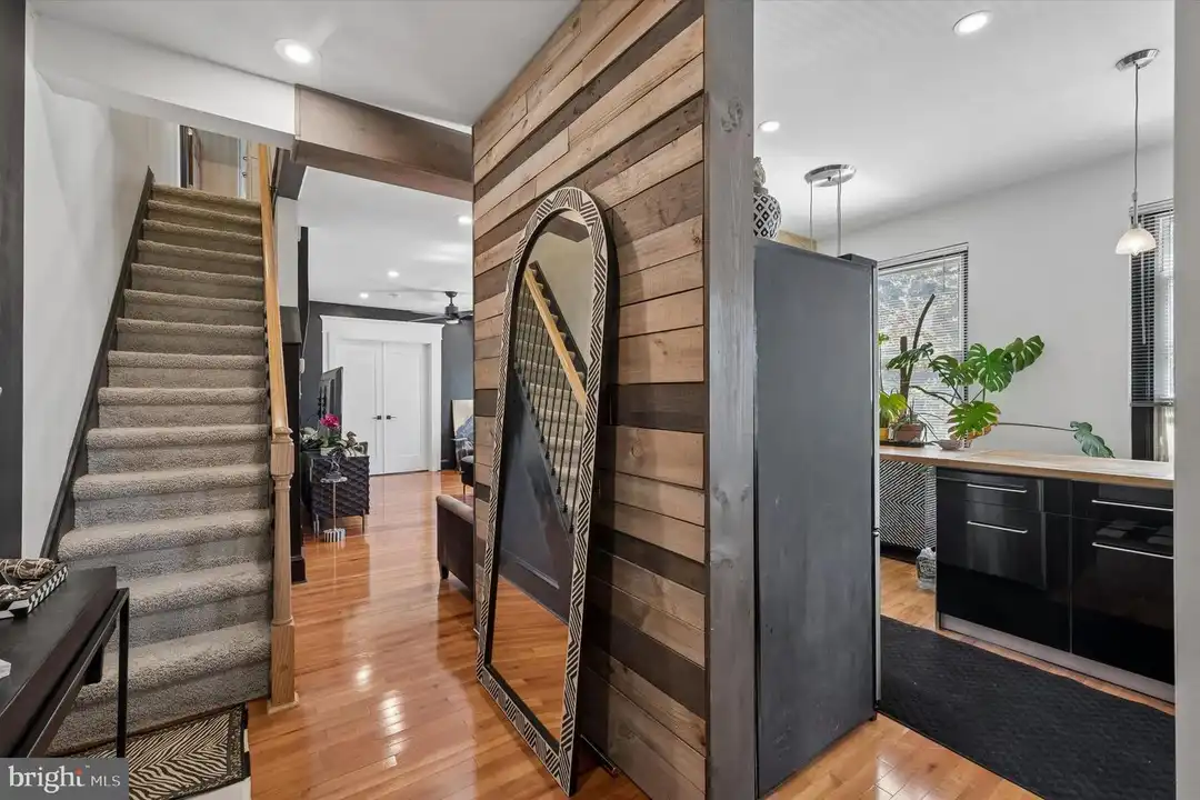 1840 S 10th St unit 2 - View 4