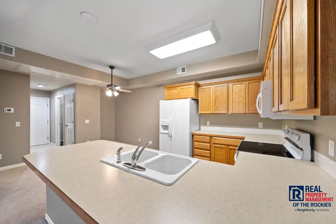 1280 Lake Cir unit 11C - View 4
