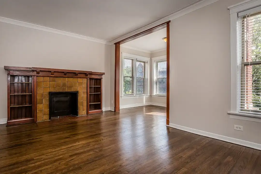 5235 S. Drexel Ave – photo 1