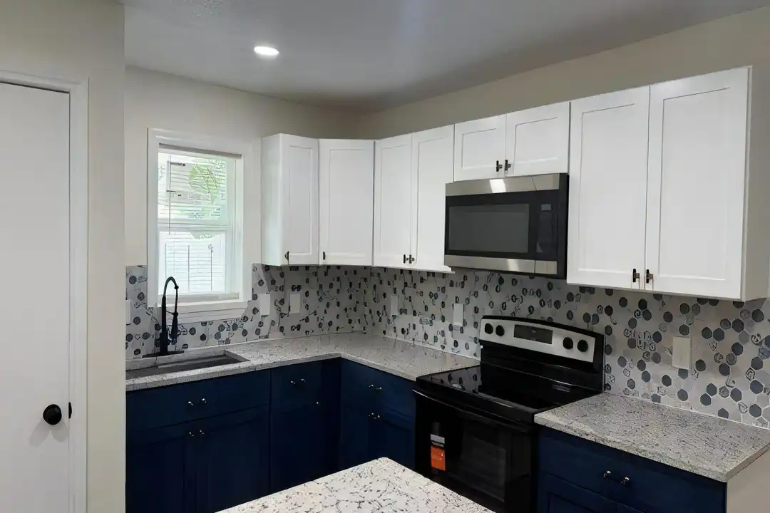13360 Southview Ln - View 6