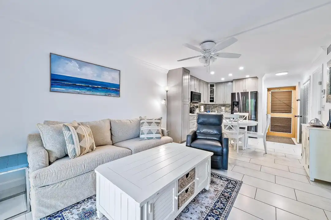 2400 S Ocean Dr #621 - View 4