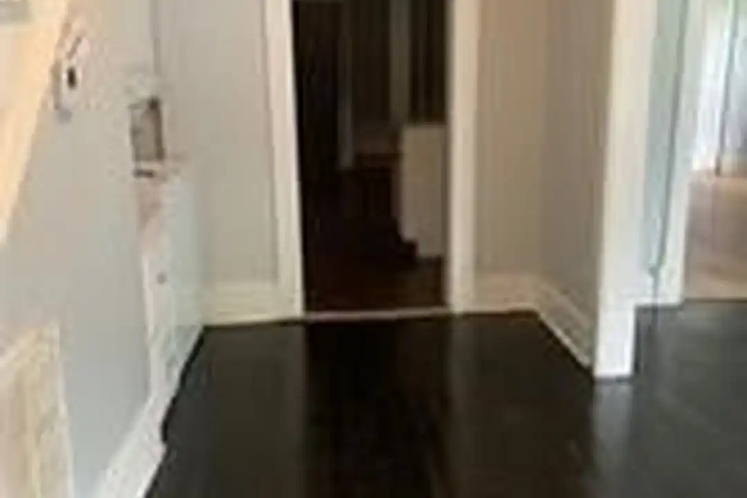 3317 Waverly Blvd #B - View 2