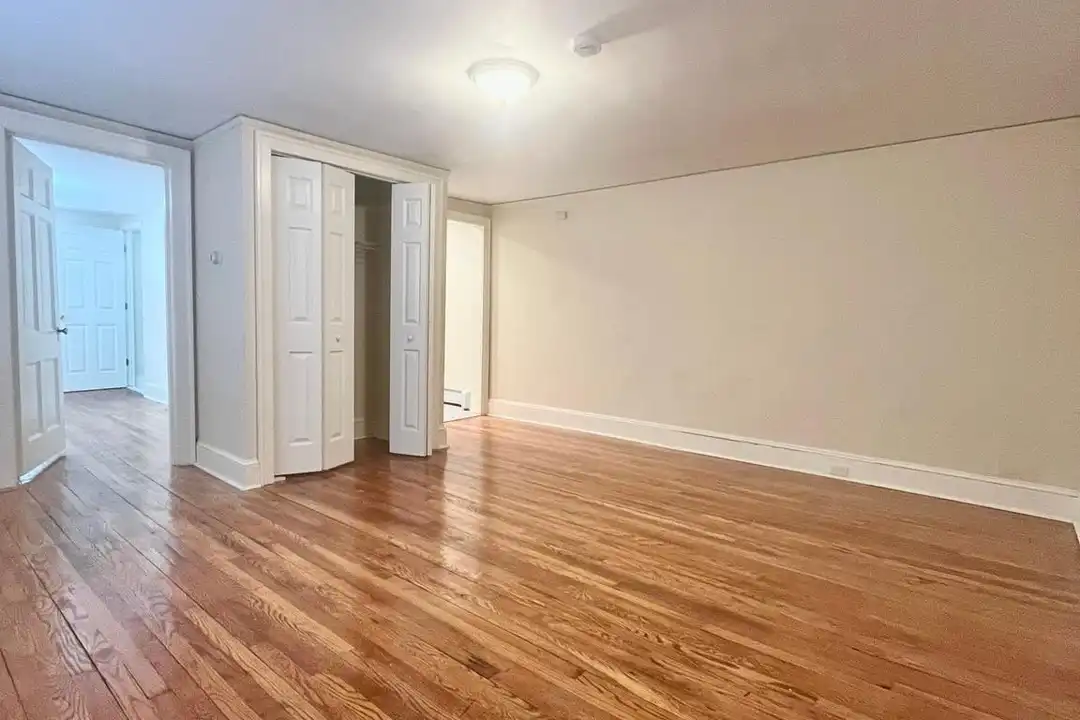 345 Nassau St #6 - View 6