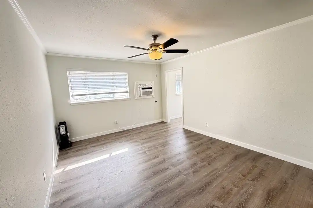 4115 Douglas Ave #206 - View 6