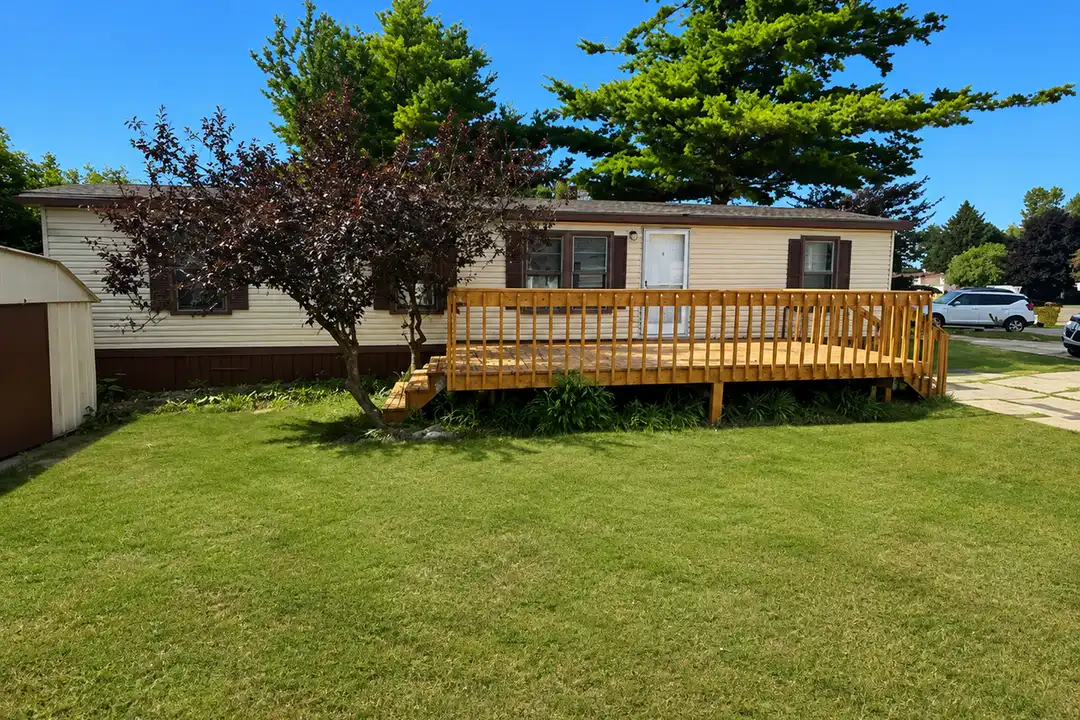 831 N Pontiac Trail unit 54 – photo 1 of 36