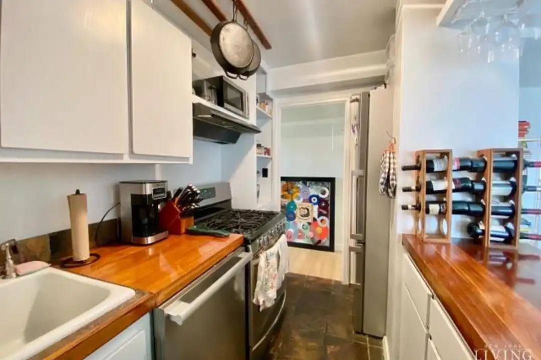 Apartment in New York, West Village, Manhattan - More