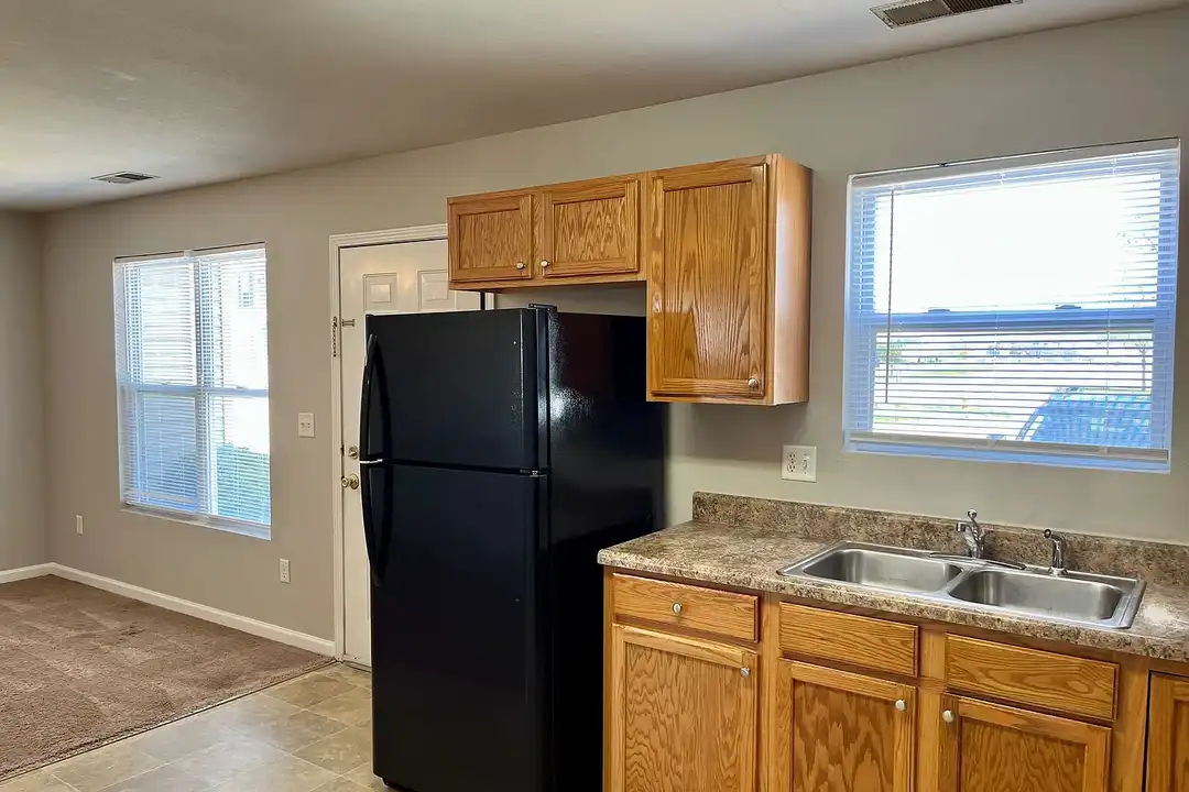 1619 RT Dunn Drive – photo 1