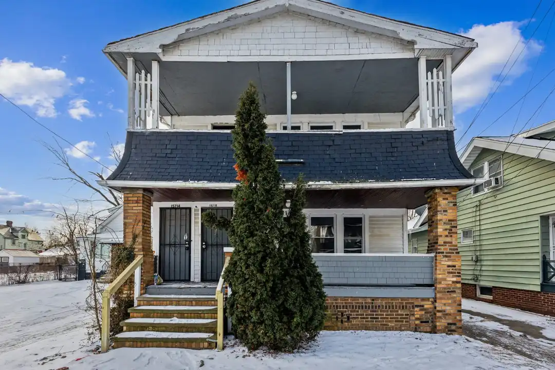 15714 Corsica Ave unit 22 – photo 1