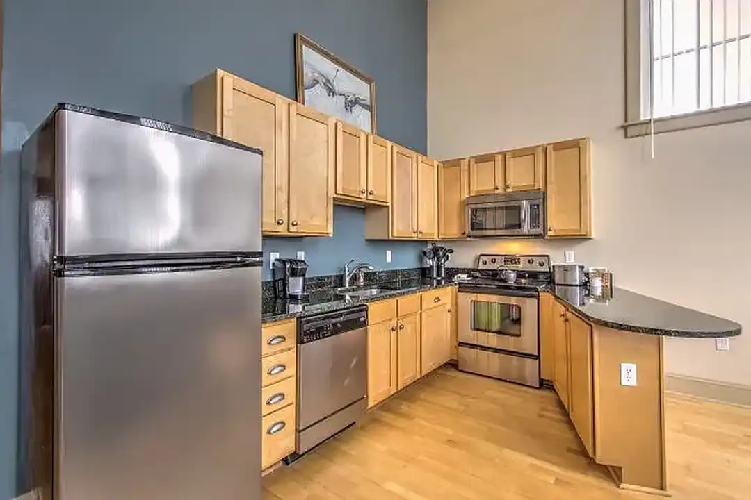 Theresa Park Loft Apartments – photo 1
