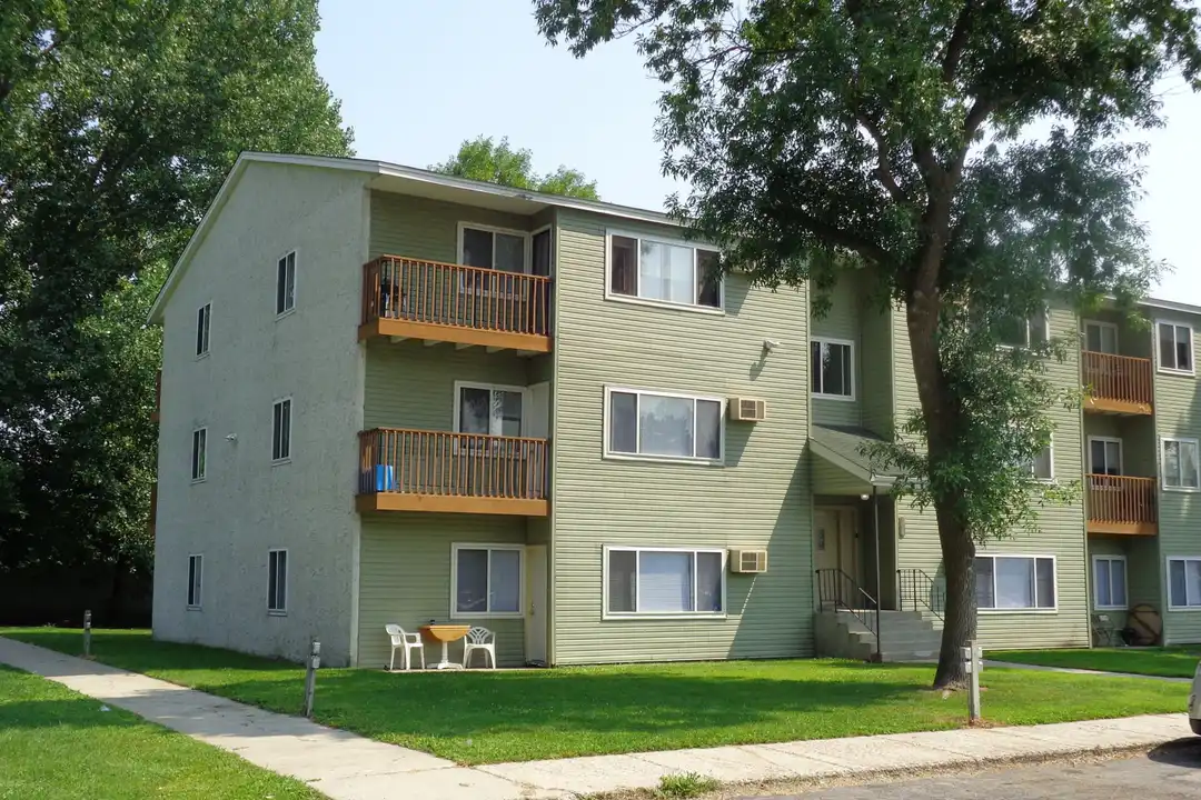 Green Hill Apartments - View 2