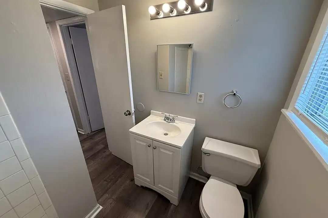 7309 N Moberly Dr unit C - View 5