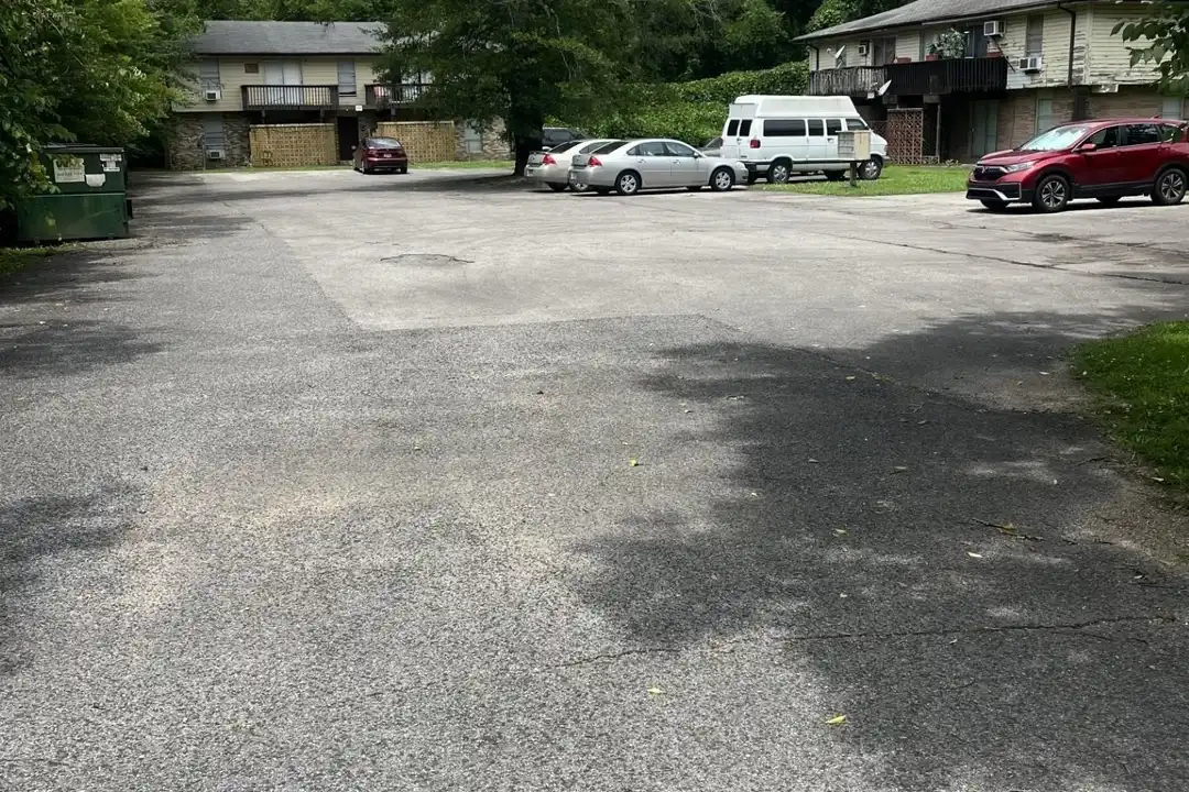 4324 Pinson Blvd – photo 1 of 8