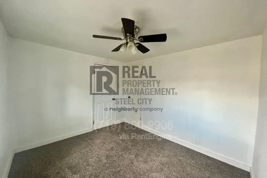 2802 Lakeview Ave - View 5