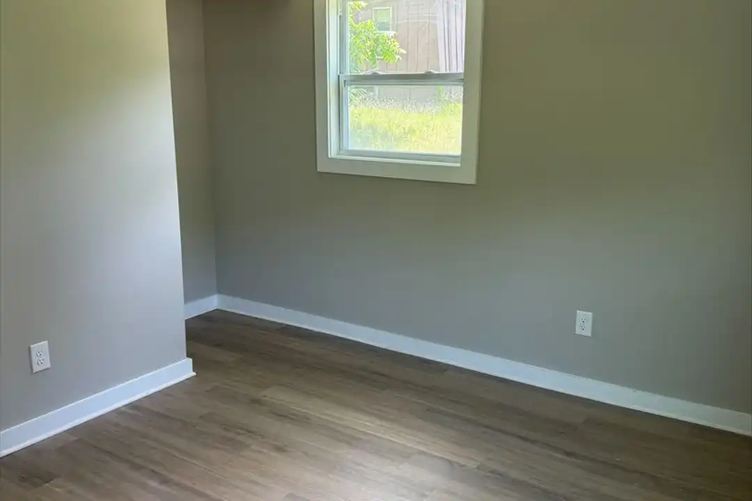 982 Webb Cir - View 6