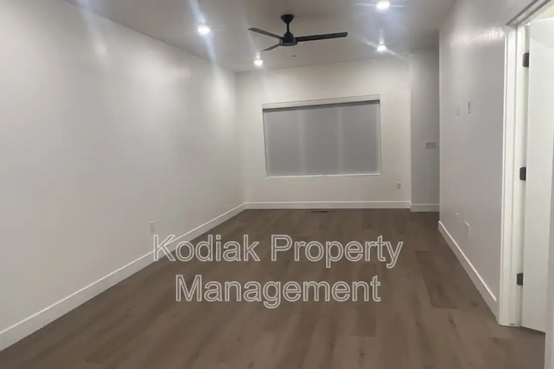 Apartment in Salt Lake City - View 5