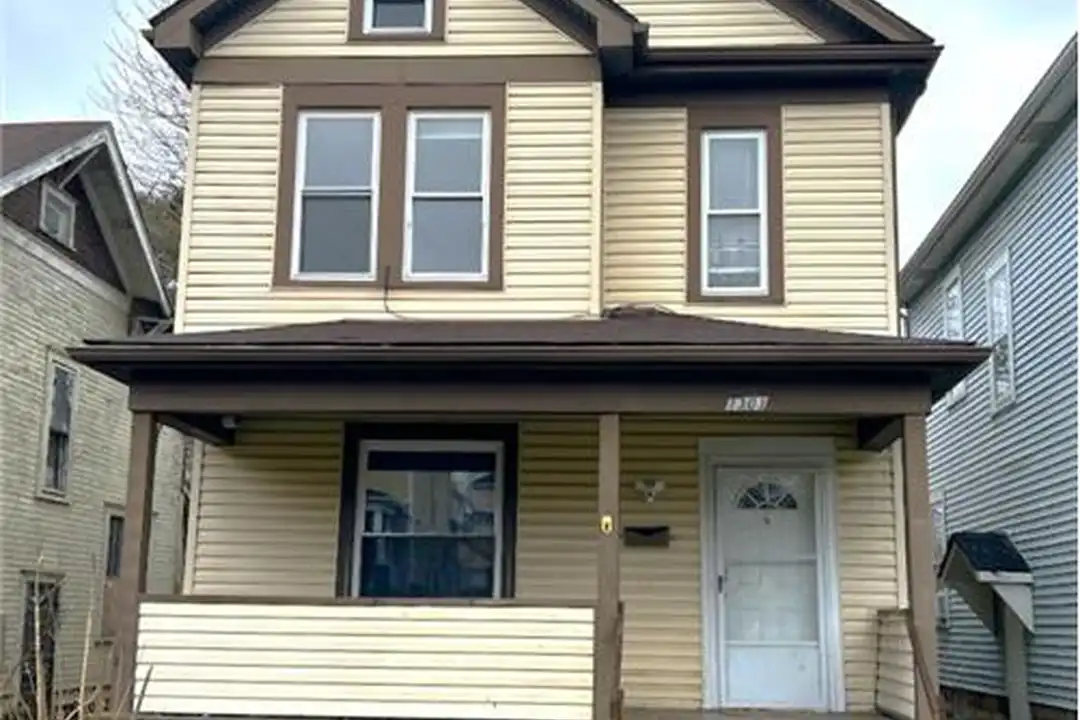 1303 Oregon Ave – photo 1 of 14