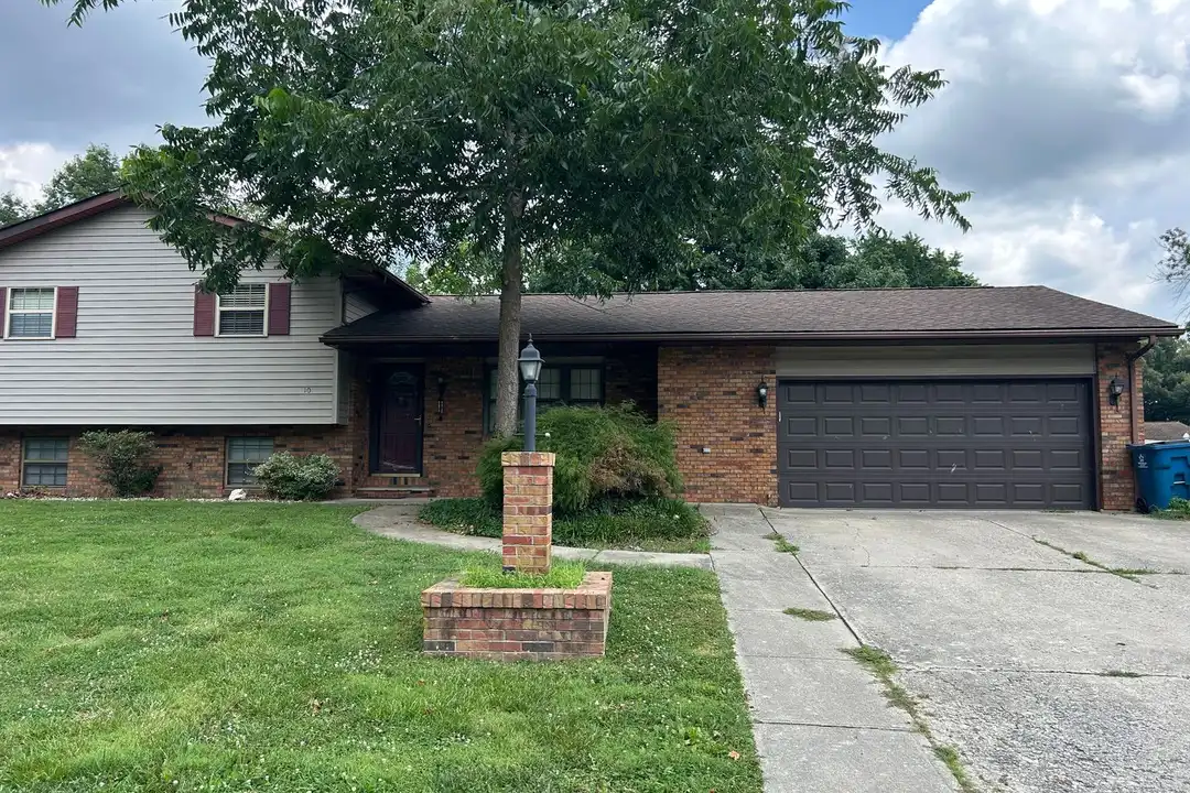 10 Tanbark Dr – photo 1 of 12