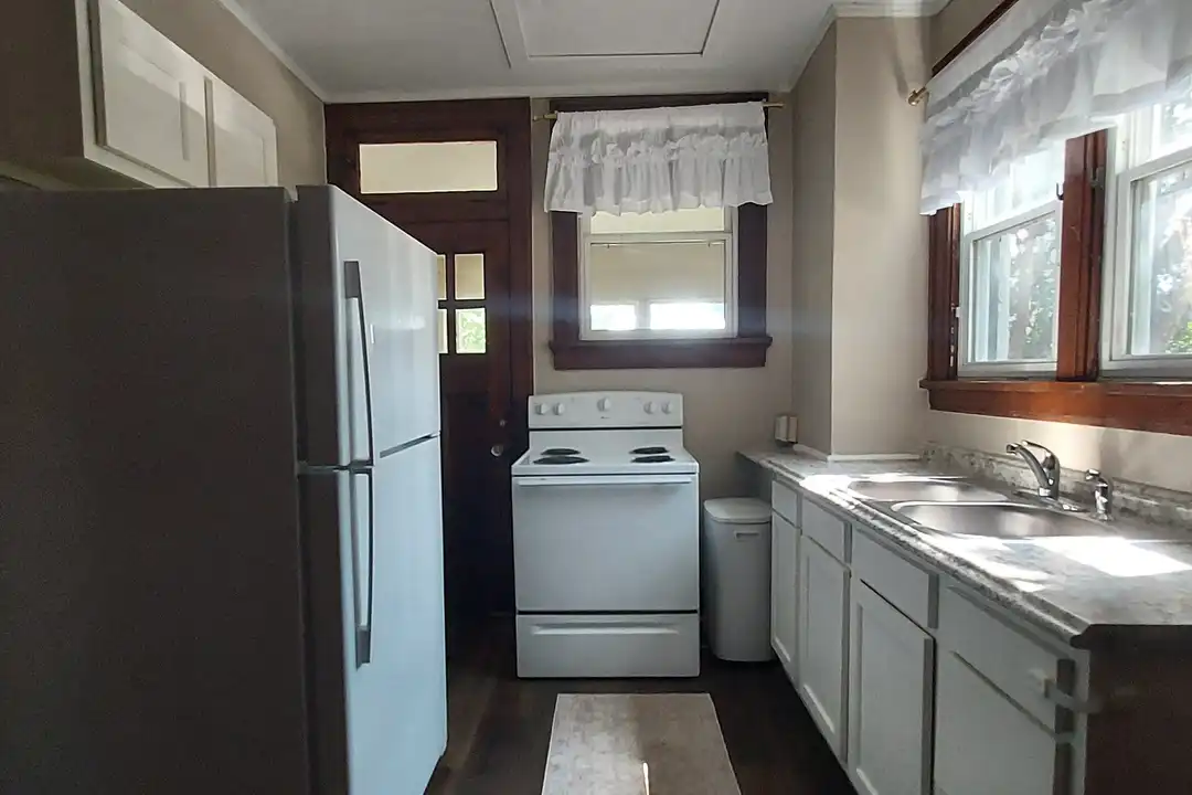 9 Wyoming St – photo 1