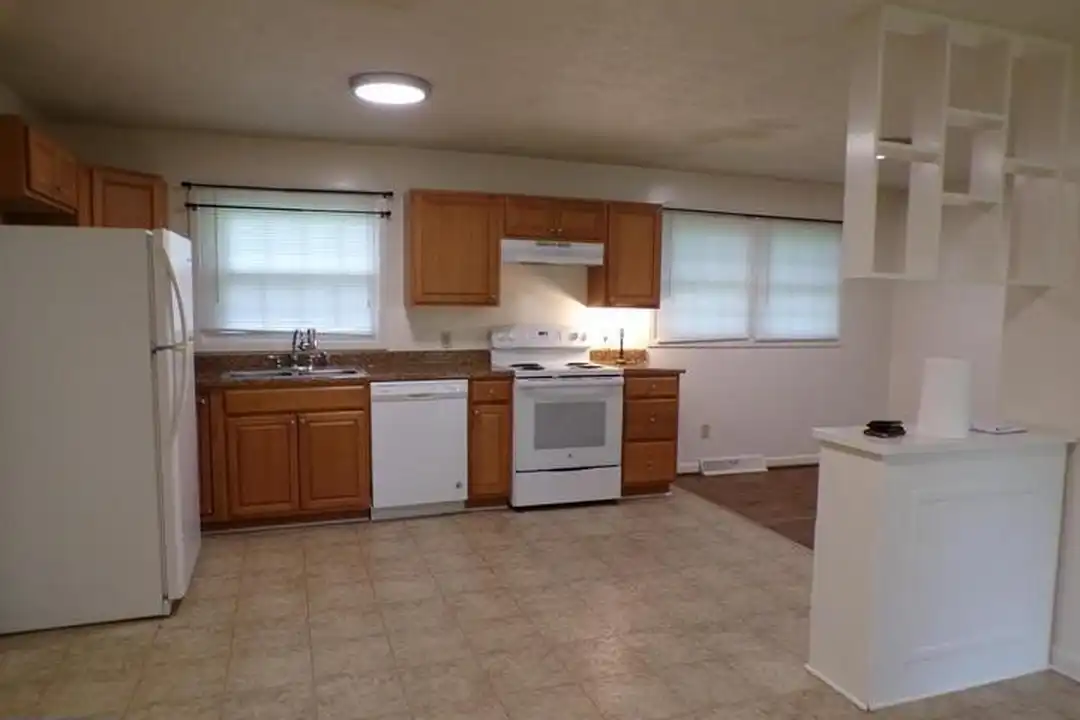 House in Fredericksburg - View 5