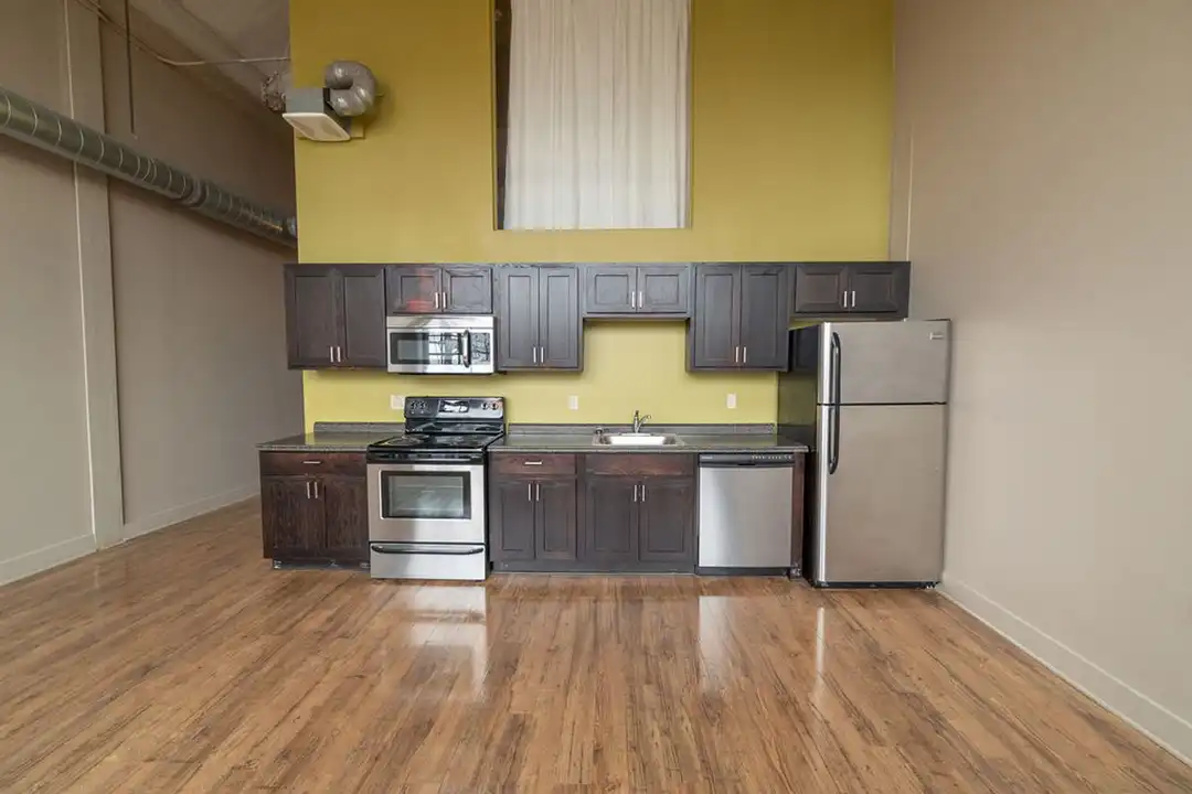2320 Superior Ave unit Apt. 306 – photo 1