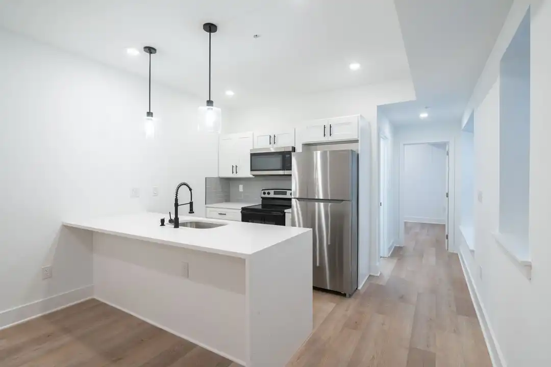 1513 W Girard Ave unit 4F – pohled 3