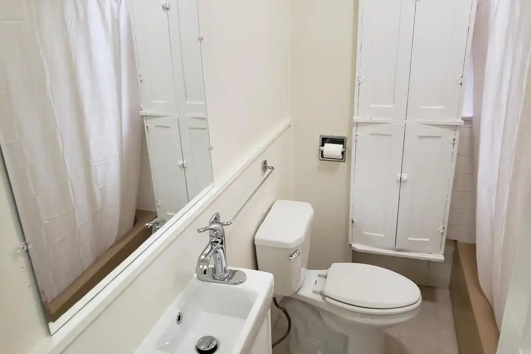 1620 Grove St unit # 3 - More