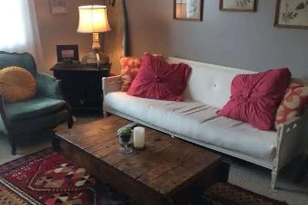 264 Lafayette Rd unit B2 - View 2