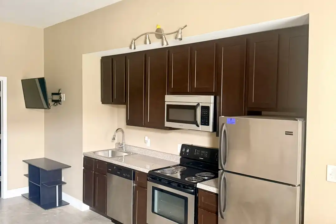 151 N Fountain St unit 101 – photo 1