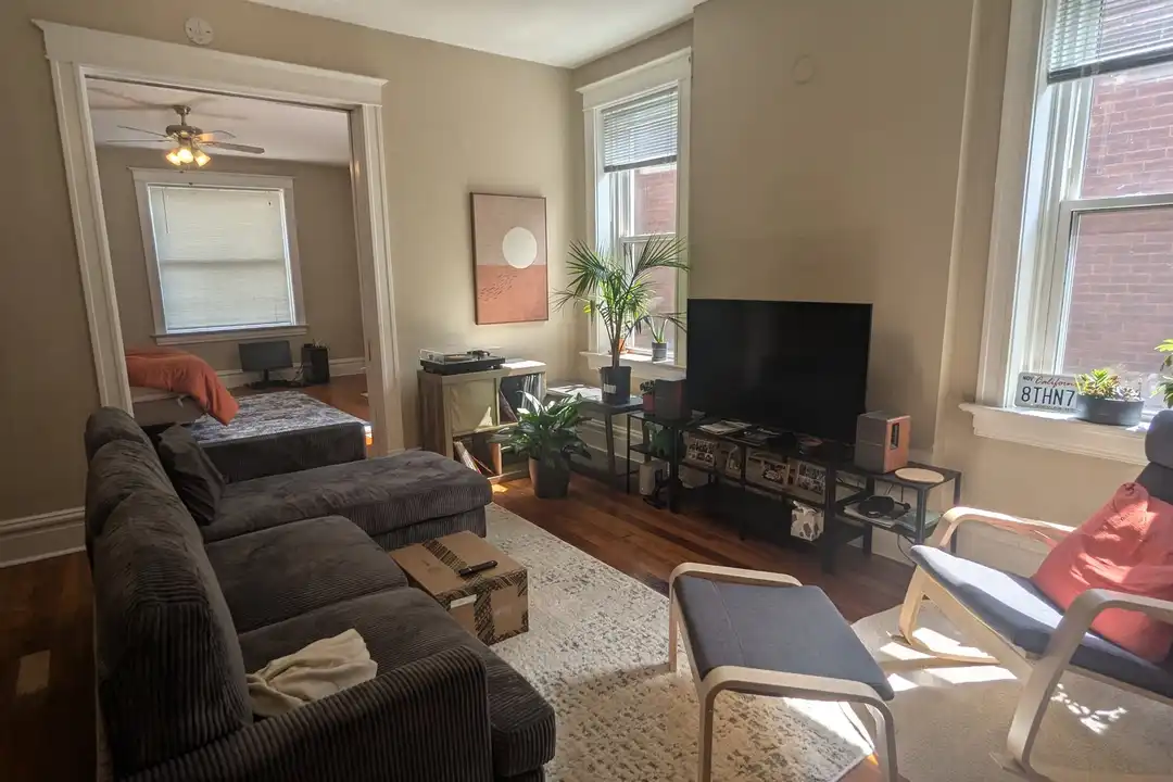 2203 Jules St unit 2203B – photo 1