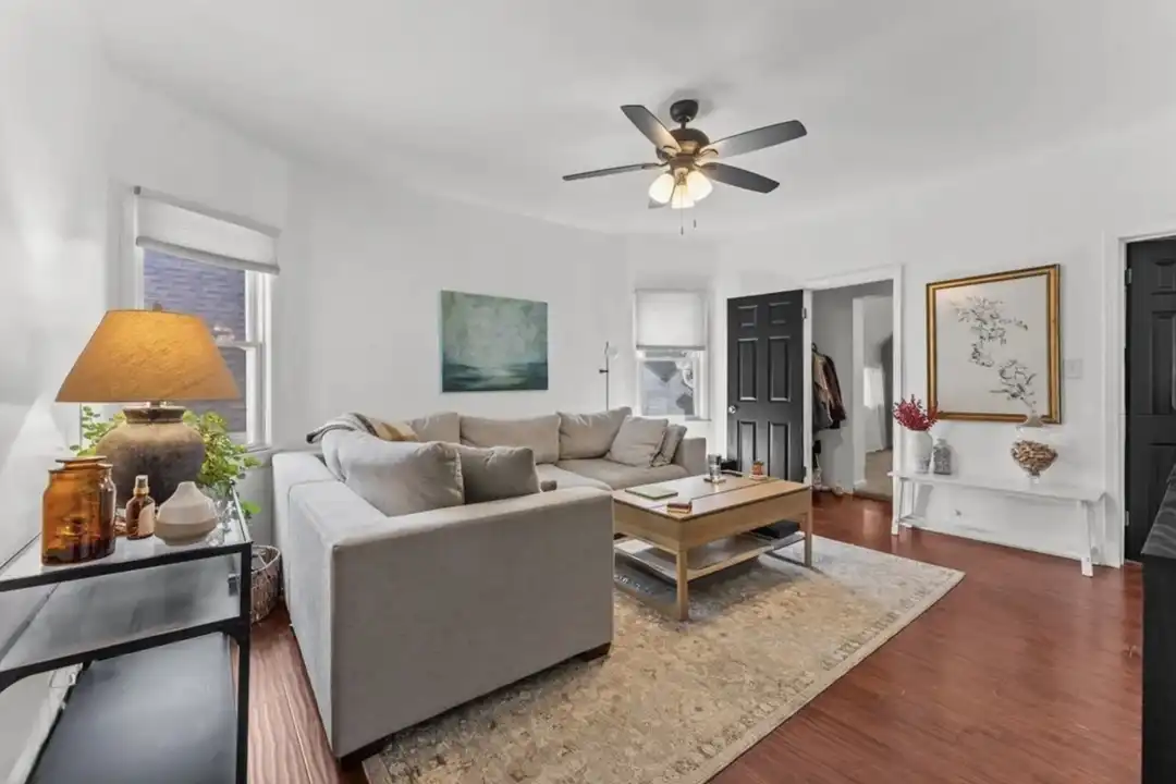 3915 John Ave unit 1 – photo 1