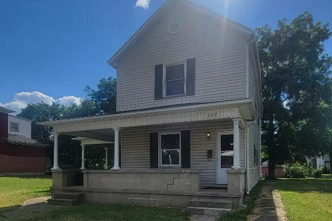 222 S 12th St – photo 1 of 7