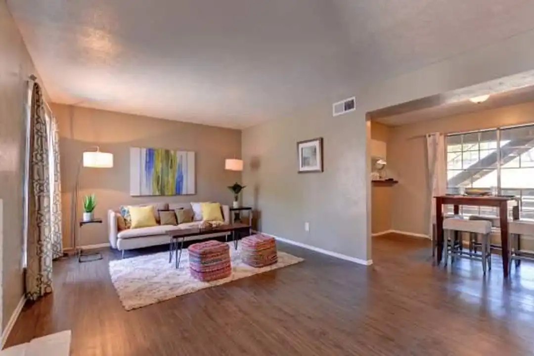 2222 Graycliff Dr unit # 2121 - View 2