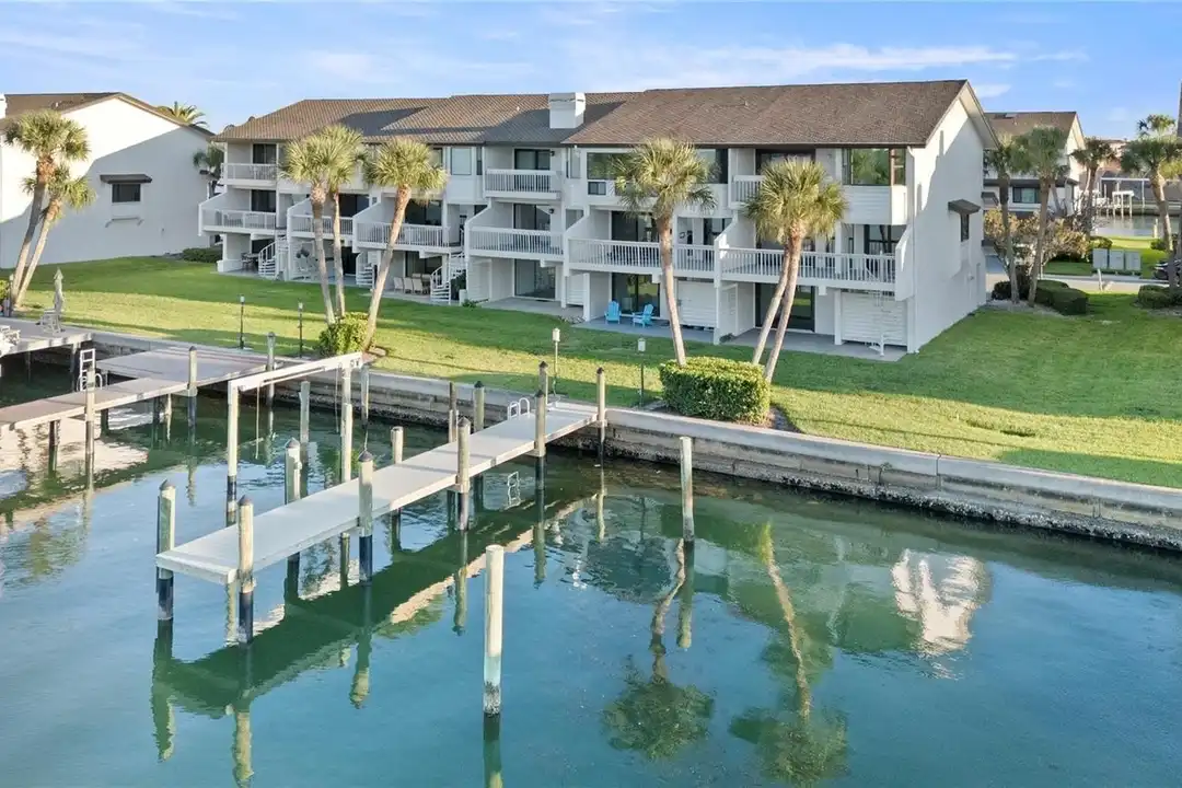 150 Marina Del Rey Ct - View 6