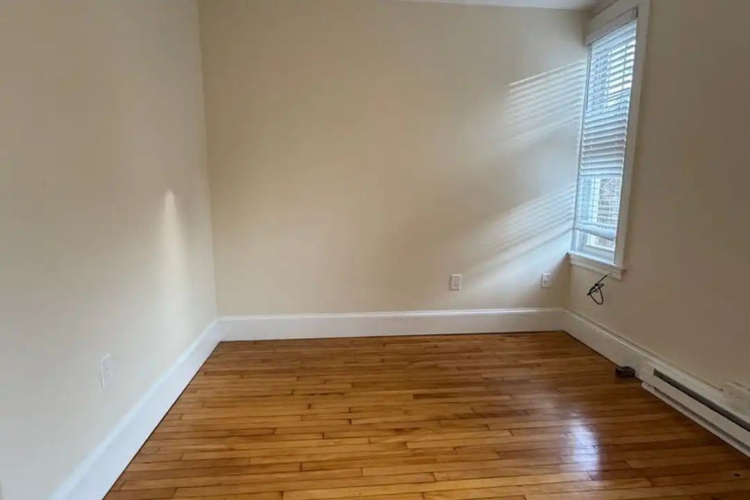 34 Wadsworth St - View 2