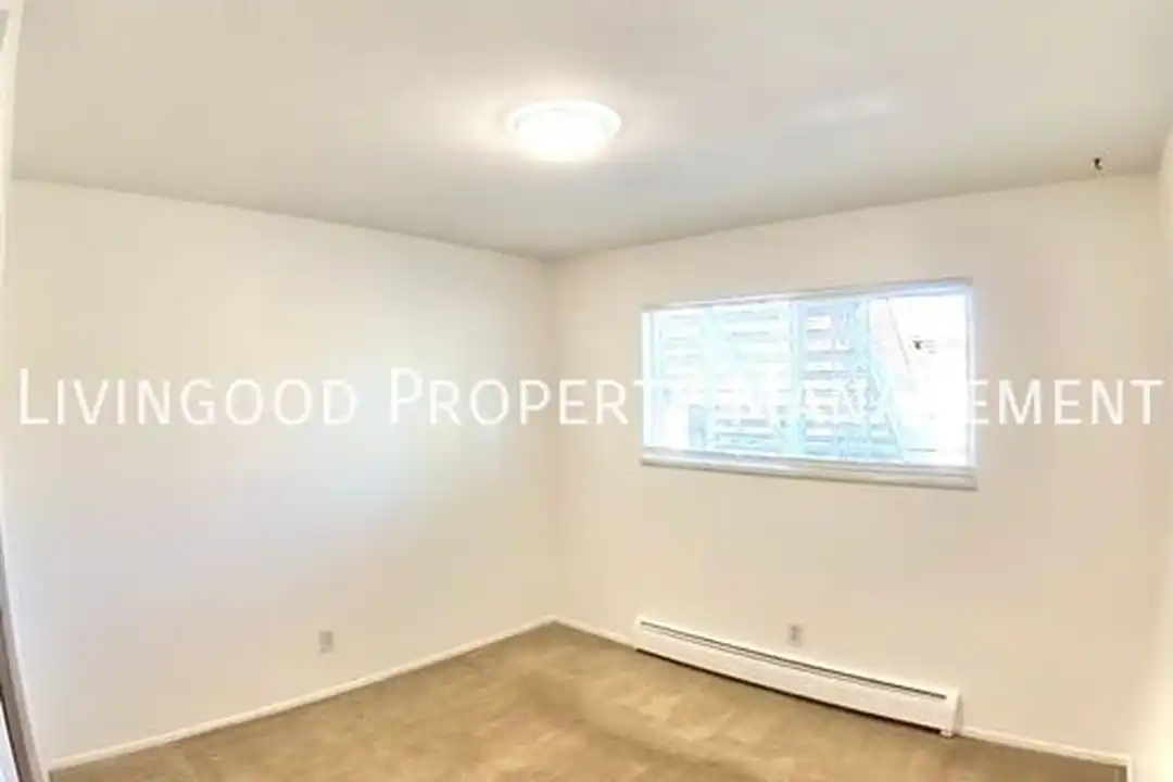 1408 Stanley Ln - View 6