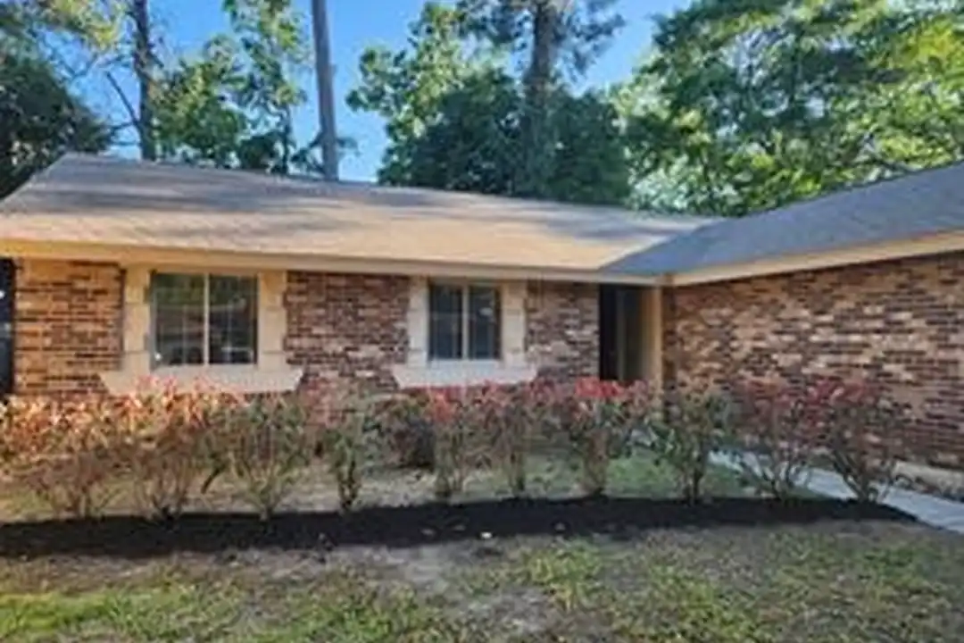 5114 Enchanted Timbers Dr - View 2