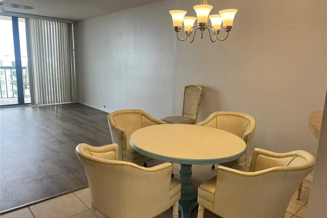 400 Island Way #608 - View 6